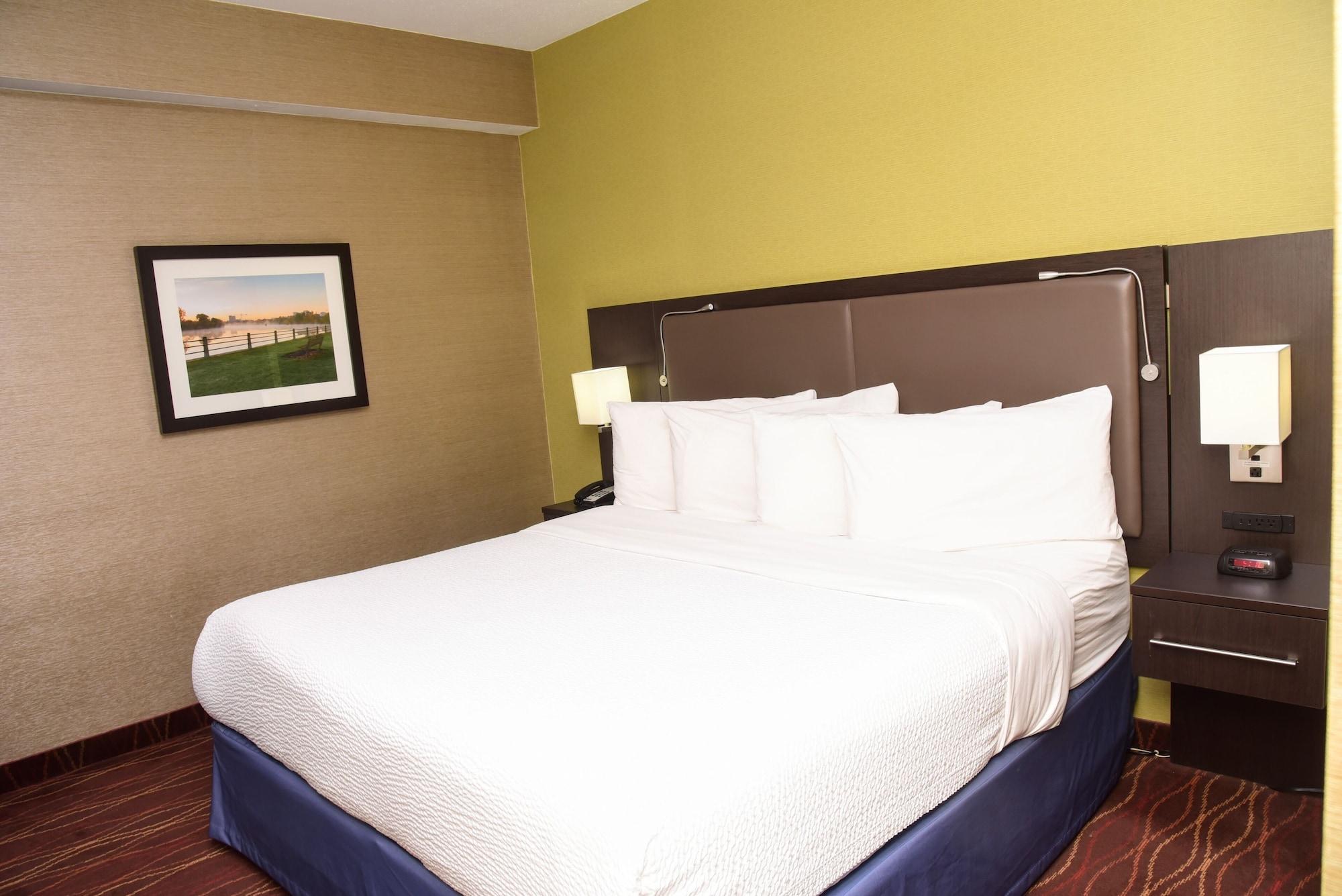 Days Inn By Wyndham Ottawa Exteriér fotografie