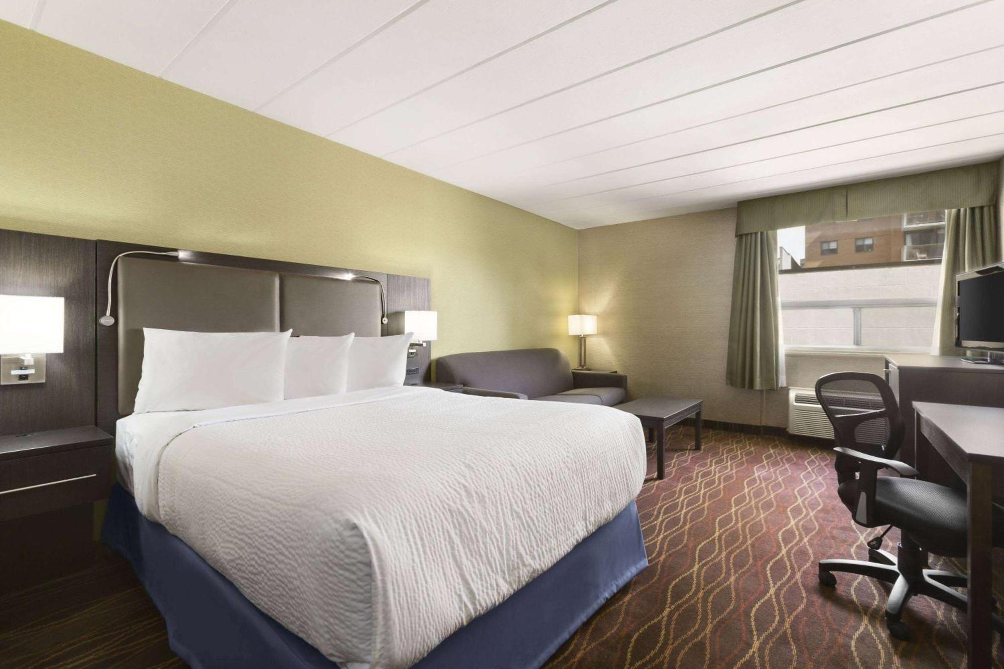 Days Inn By Wyndham Ottawa Exteriér fotografie
